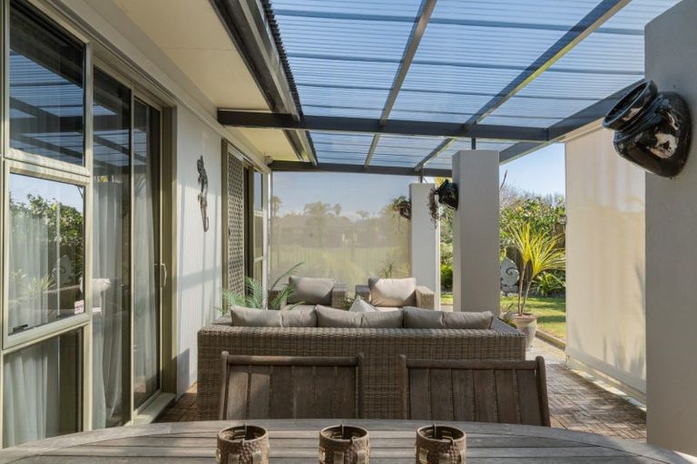 Photo of property in 42 Sovereign Drive, Papamoa Beach, Papamoa, 3118