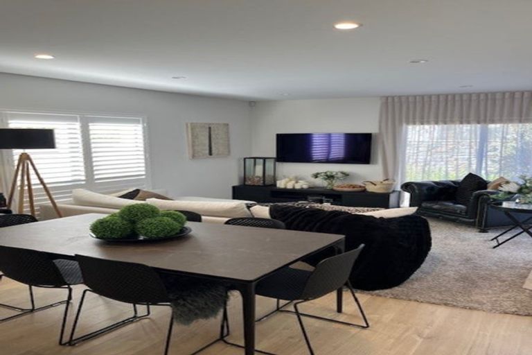 Photo of property in 1 Mulholland Drive, Jacks Point, 9371