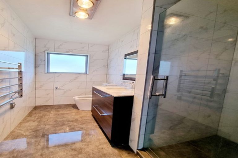 Photo of property in 46a Christmas Road, Manurewa, Auckland, 2102