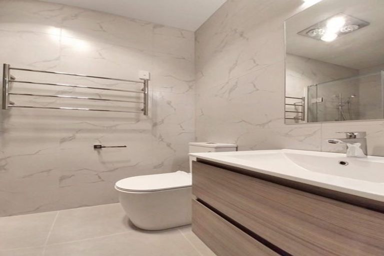 Photo of property in 34 Silvereye Road, Hobsonville, Auckland, 0616