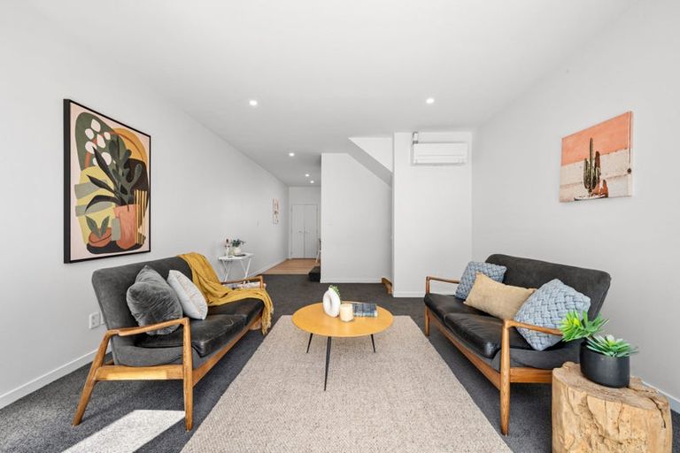 Photo of property in 11/30u Pirie Street, Mount Victoria, Wellington, 6011