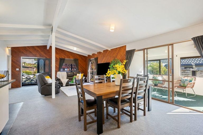 Photo of property in 29a Oriwa Street, Waikanae, 5036