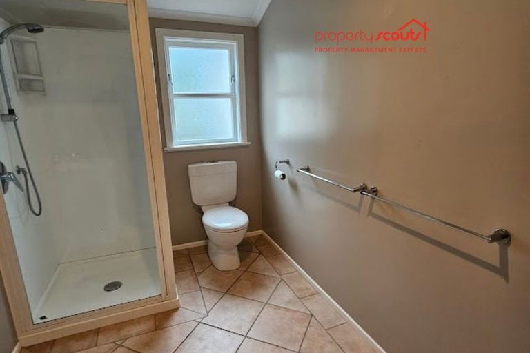 Photo of property in 8 Rimu Street, Waikanae, 5036