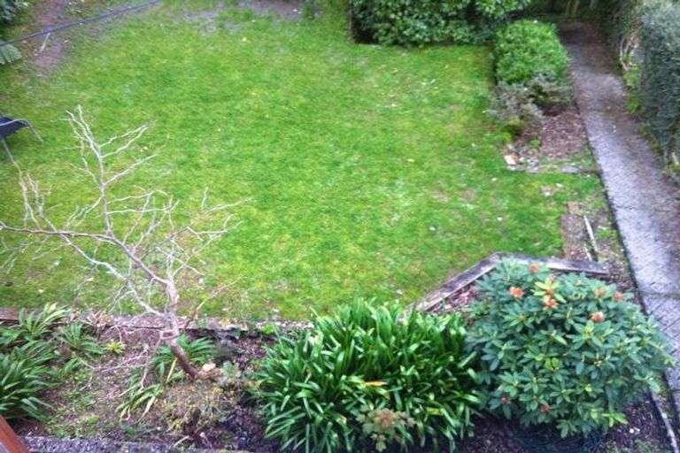 Photo of property in 104 Glenmore Street, Northland, Wellington, 6012