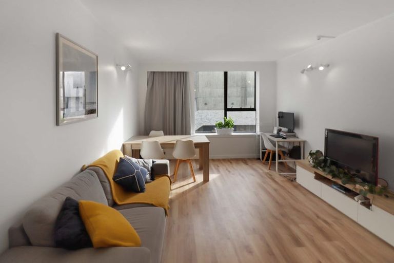 Photo of property in Hobson Court Flats, 23/70u Hobson Street, Thorndon, Wellington, 6011