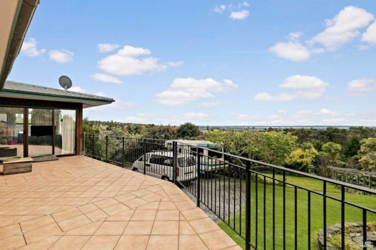 Photo of property in 209 Golf Road, Titirangi, Auckland, 0604
