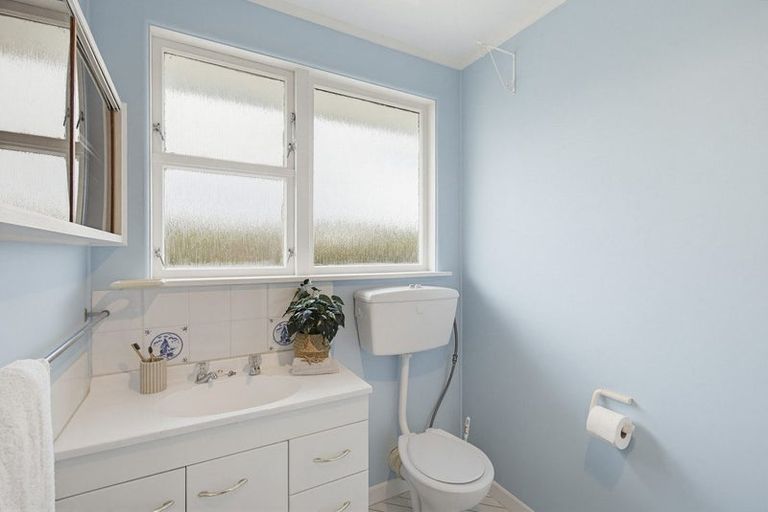 Photo of property in 38 Rimu Street, Waikanae, 5036