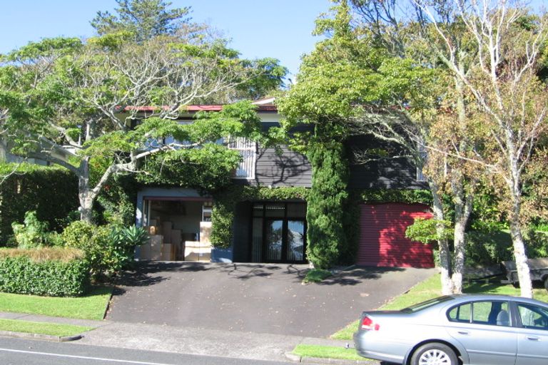 Photo of property in 14 Murvale Drive, Bucklands Beach, Auckland, 2014