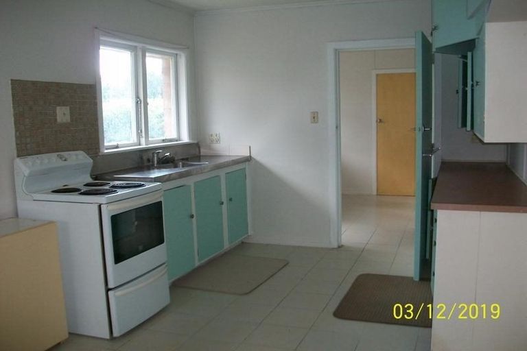 Photo of property in 20 Copley Street, New Lynn, Auckland, 0600