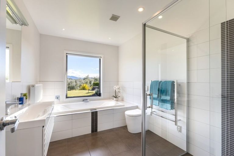 Photo of property in 43 Petra Way, Upper Moutere, 7173