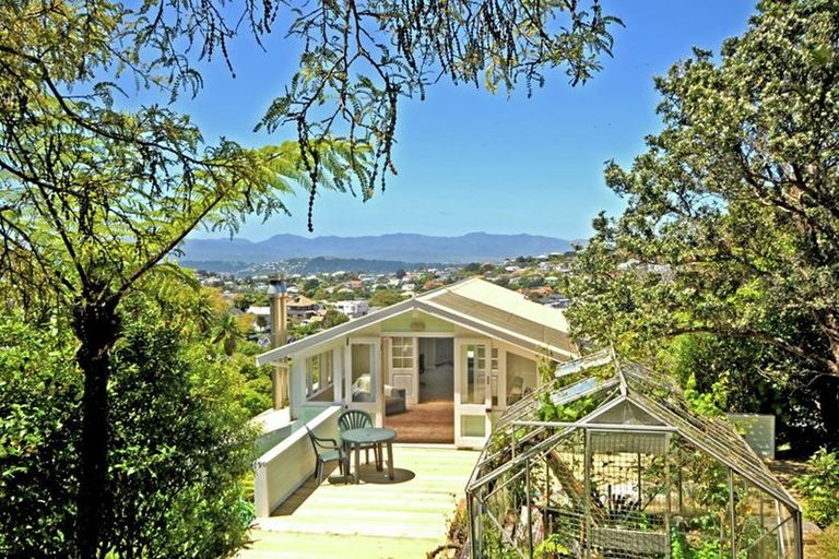 Photo of property in 60 Hatton Street, Karori, Wellington, 6012