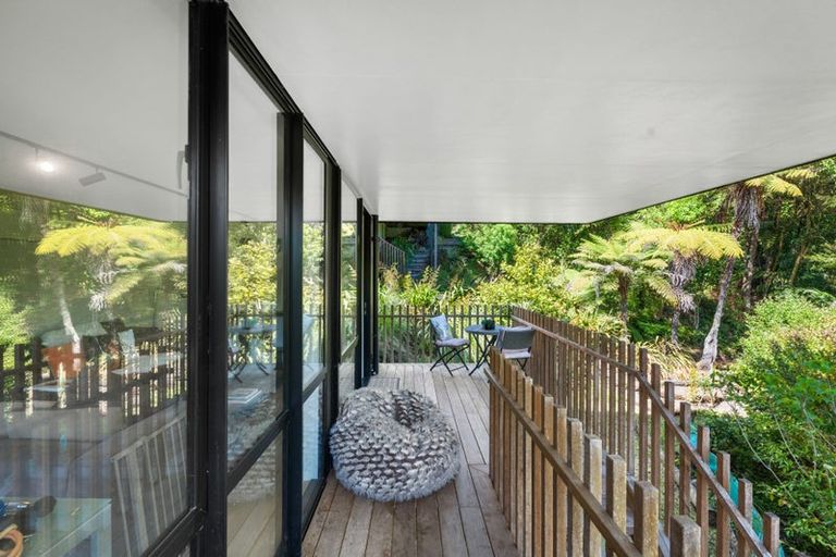 Photo of property in 61a Evelyn Road, Cockle Bay, Auckland, 2014
