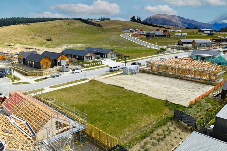 Photo of property in Northlake, 71 Riverslea Road, Wanaka, 9305