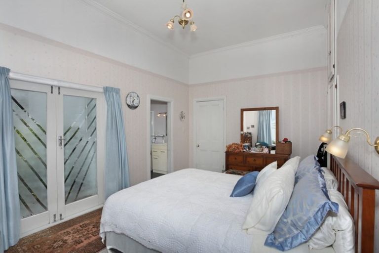 Photo of property in 16 Toia Street, Marton, 4710