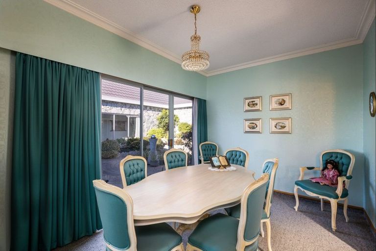 Photo of property in 166 Heta Road, Highlands Park, New Plymouth, 4312
