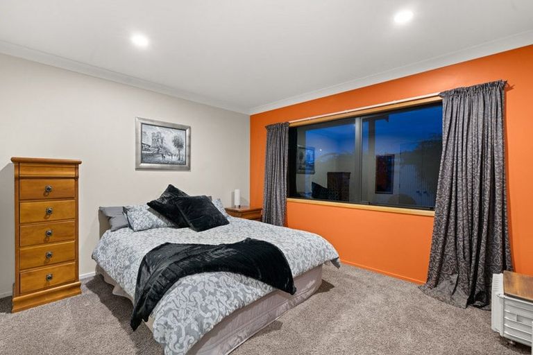 Photo of property in 72 Kennedy Road, Pyes Pa, Tauranga, 3112