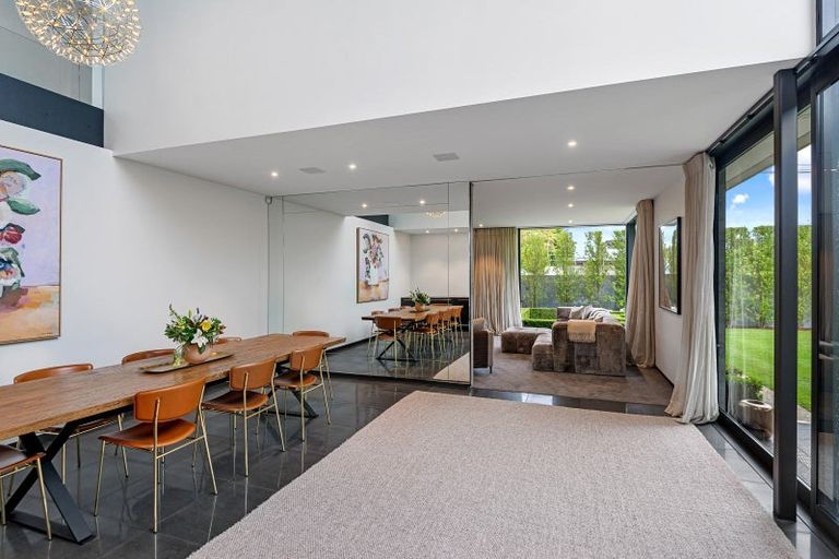 Photo of property in 68 Garden Road, Merivale, Christchurch, 8014