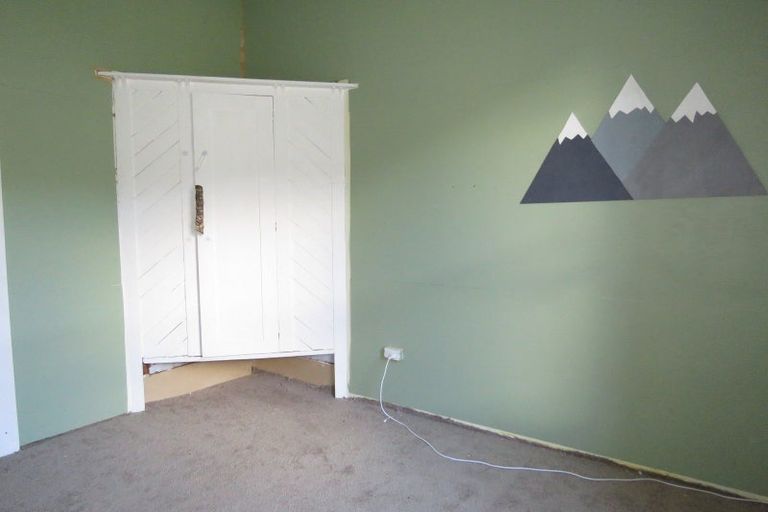 Photo of property in 3 Herald Street, Reefton, 7830