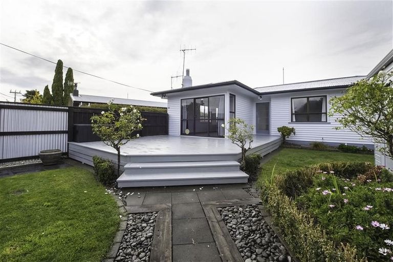 Photo of property in 82 Murphy Road, Taradale, Napier, 4112