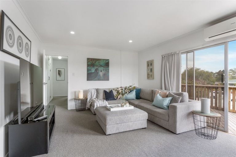 Photo of property in 62 Hellyers Street, Birkdale, Auckland, 0626