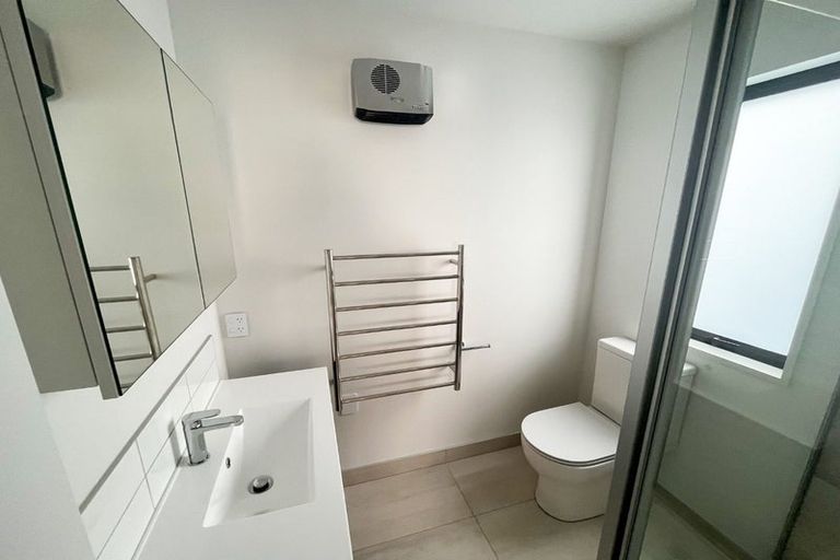 Photo of property in 3/73 Linwood Avenue, Linwood, Christchurch, 8011