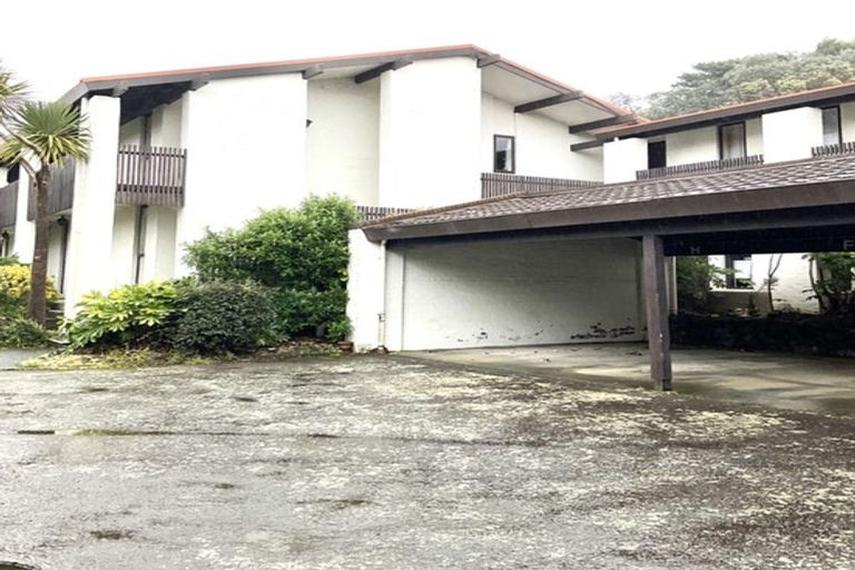 Photo of property in 141g Churton Drive, Churton Park, Wellington, 6037