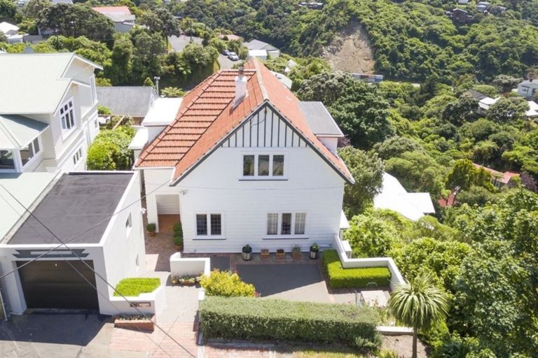 Photo of property in 13 Buchanan Street, Wadestown, Wellington, 6012