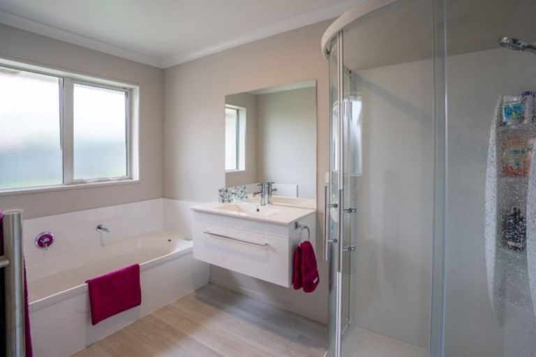 Photo of property in 9 New Creek Mews, Rolleston, 7614