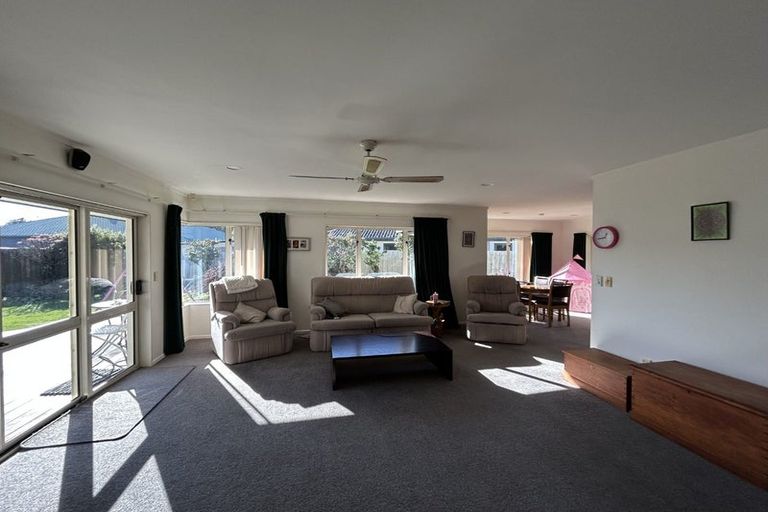Photo of property in 19 Stagg Place, Brightwater, 7022