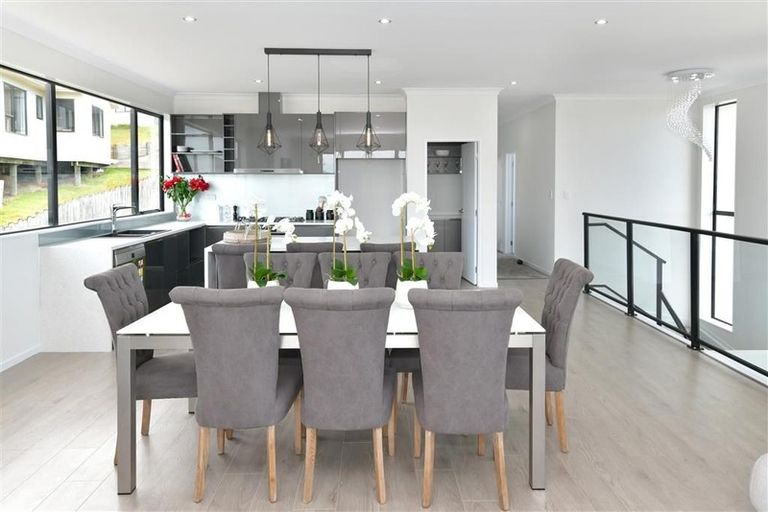 Photo of property in 61 Landmark Terrace, Orewa, 0931