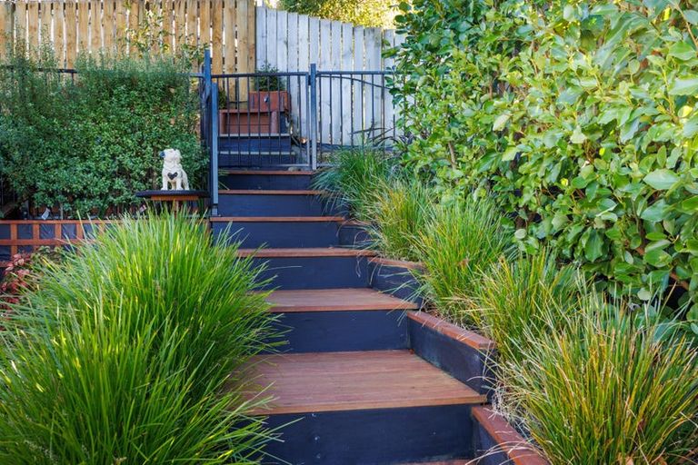 Photo of property in 30 Wellesley Street, Feilding, 4702