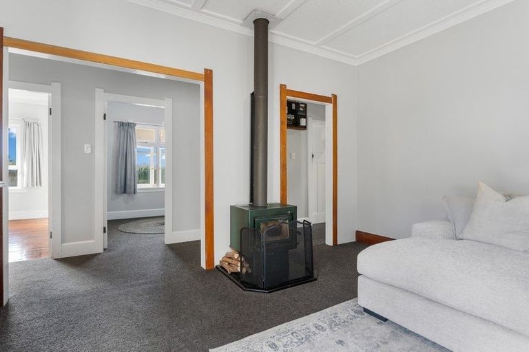 Photo of property in 72 Great North Road, Saint Johns Hill, Whanganui, 4500