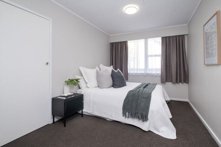 Photo of property in 23 Kent Terrace, Taradale, Napier, 4112