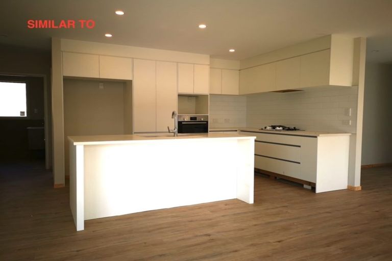 Photo of property in 10 Ropere Street, Kumeu, 0810