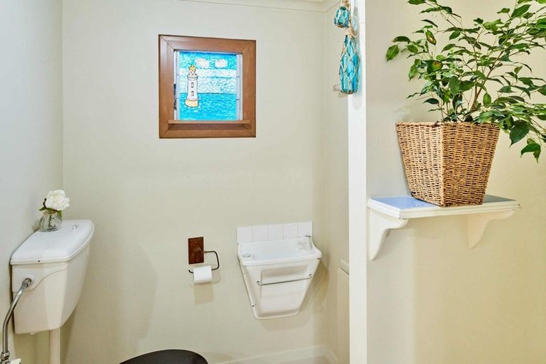 Photo of property in 28 Thornley Street, Titahi Bay, Porirua, 5022