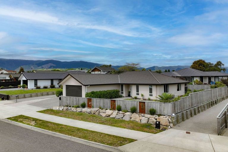 Photo of property in 39 Exeter Street, Stoke, Nelson, 7011