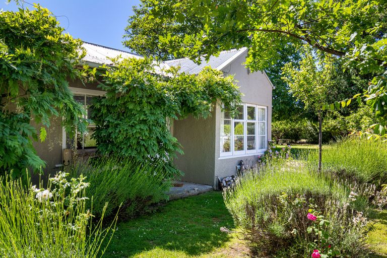 Photo of property in 6 Blyth Street, Clyde, 9330