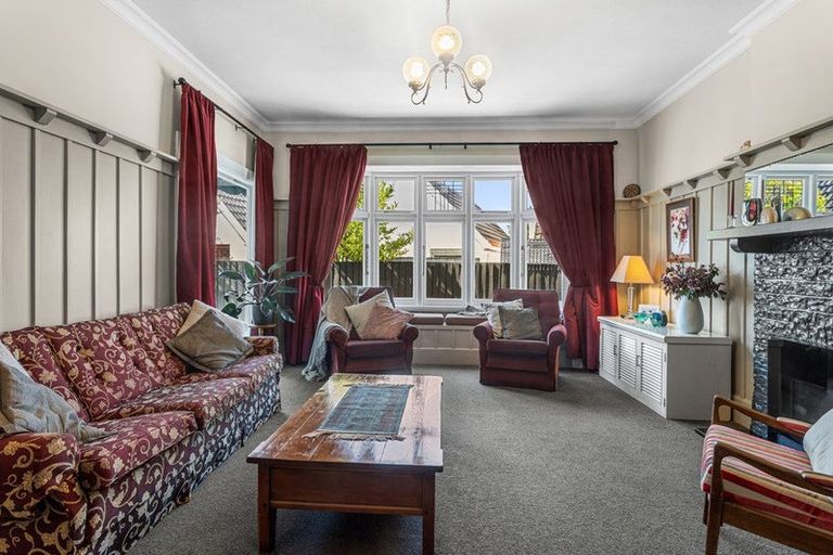 Photo of property in 98 Knowles Street, St Albans, Christchurch, 8052