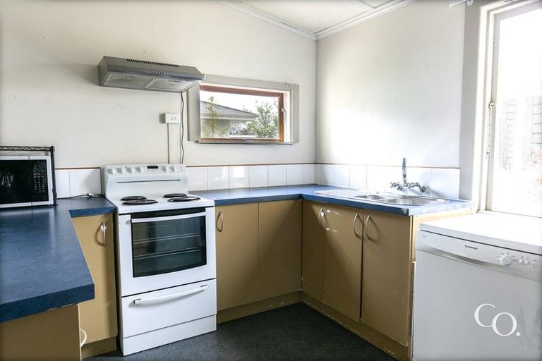 Photo of property in 230 Mayfair Avenue, Mayfair, Hastings, 4122