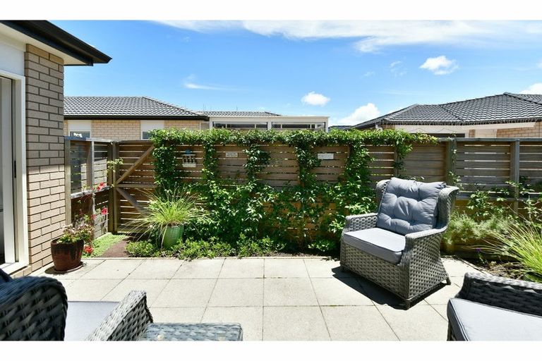 Photo of property in 19a Forest Glen, Orewa, 0931