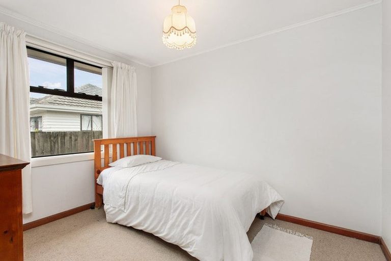 Photo of property in 19 Claridges Road, Casebrook, Christchurch, 8051