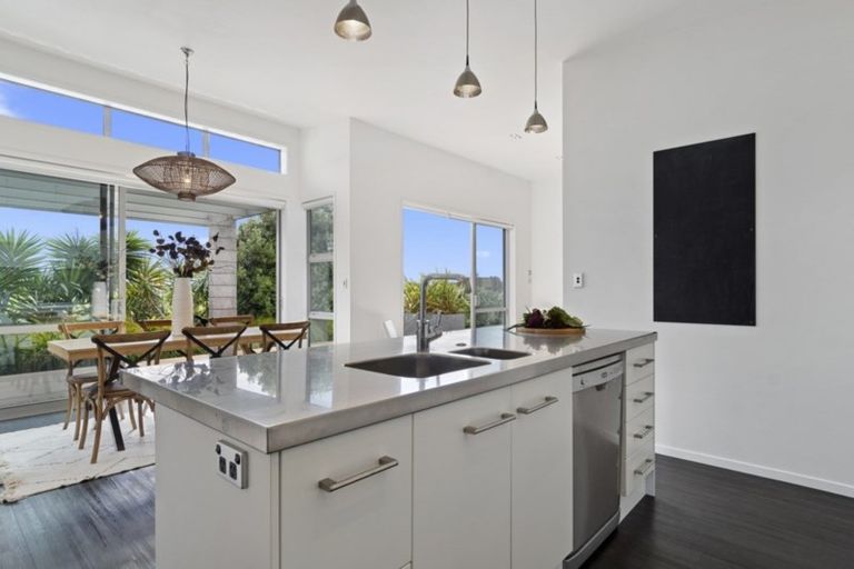 Photo of property in 432 Papamoa Beach Road, Papamoa Beach, Papamoa, 3118