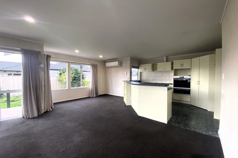 Photo of property in 107 Karaitiana Street, Frimley, Hastings, 4120