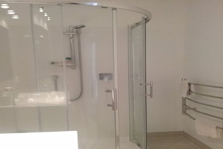 Photo of property in 19u5 Collins Avenue, Tawa, Wellington, 5028