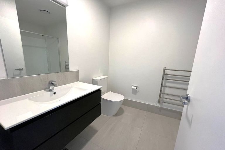 Photo of property in 17/11 Carlos Drive, Flat Bush, Auckland, 2016