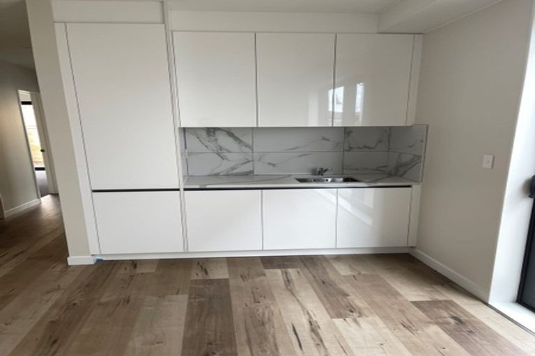 Photo of property in 5 Drumaness Road, Flat Bush, Auckland, 2019