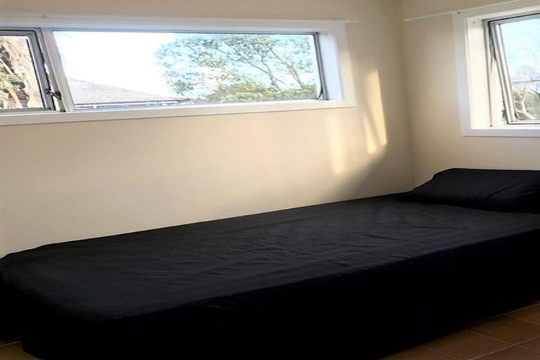 Photo of property in 2/465 Hibiscus Coast Highway, Orewa, 0931