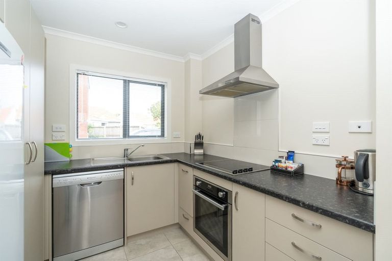 Photo of property in 12u2 Short Street, Claudelands, Hamilton, 3214