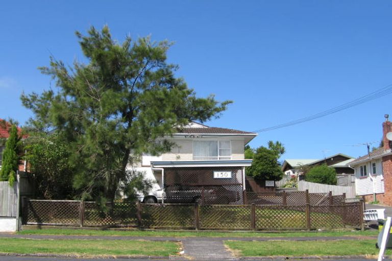 Photo of property in 1/150 Hutchinson Avenue, New Lynn, Auckland, 0600