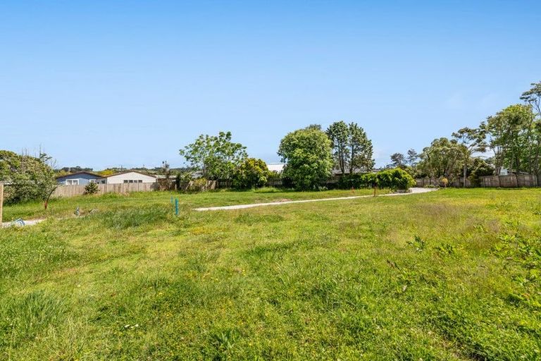 Photo of property in 120 Awaroa Road, Helensville, 0800